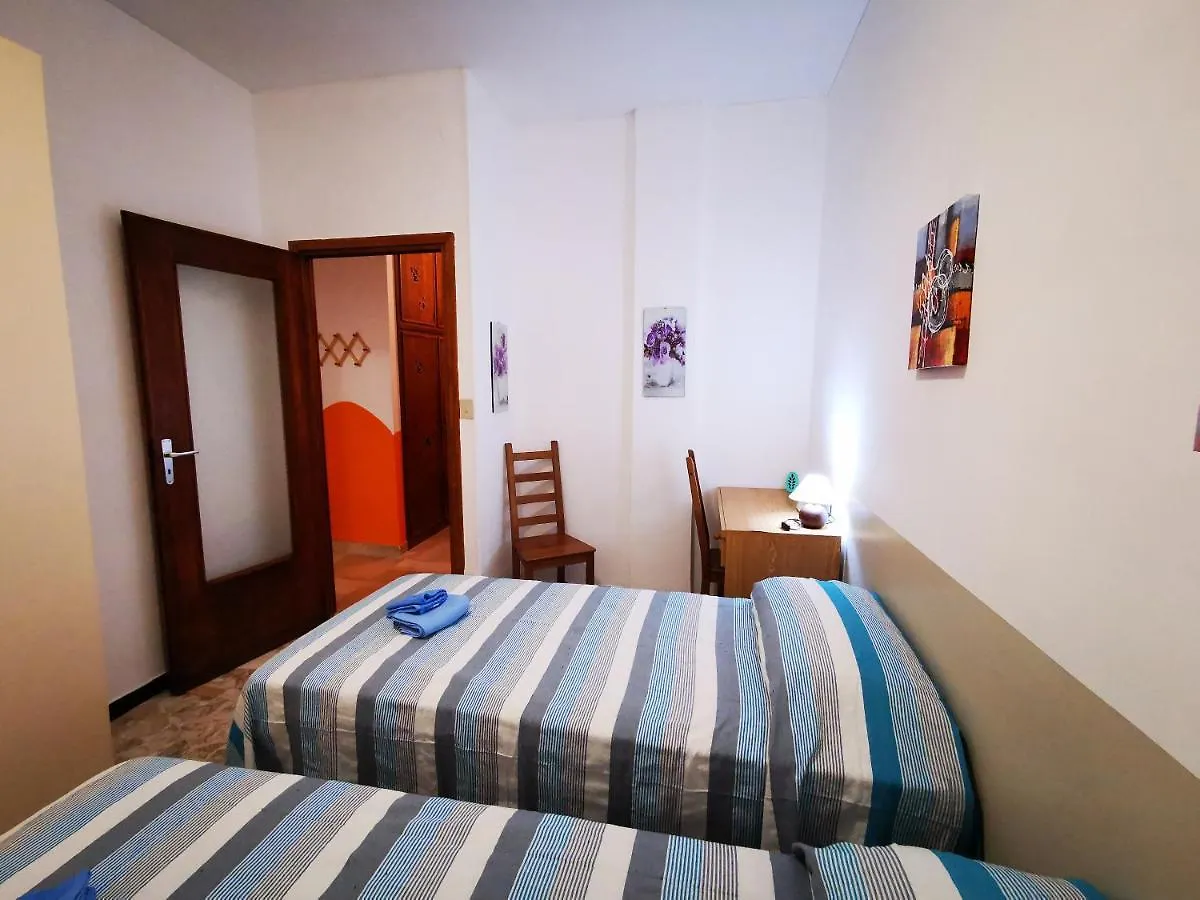 Casa Serena Bordighera 0*,